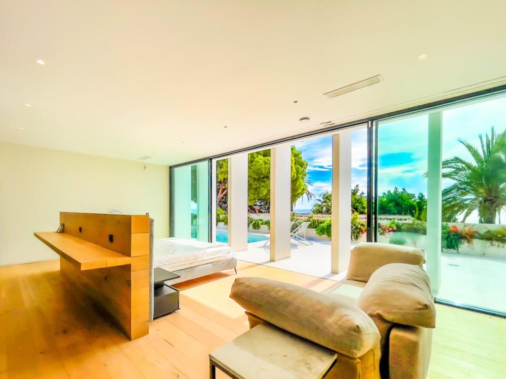 5 bed villa in Altea