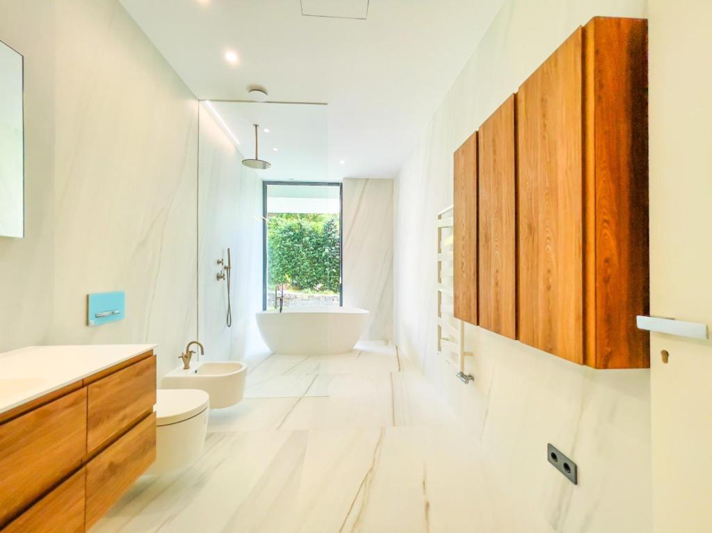 5 bed villa in Altea