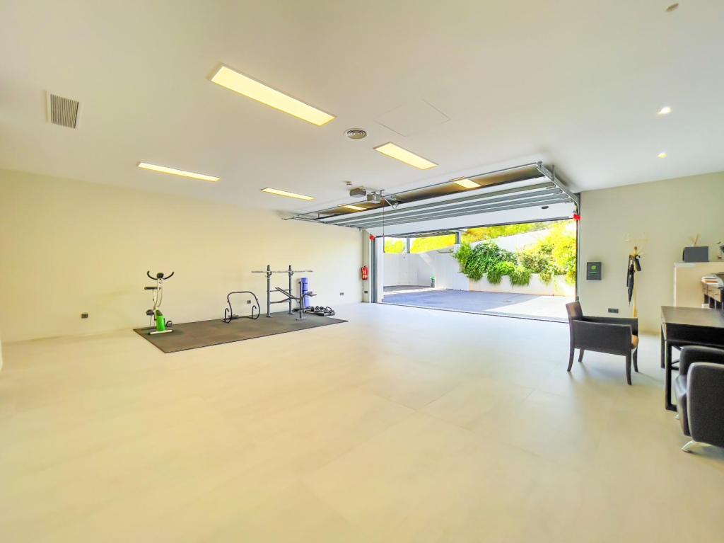 5 bed villa in Altea