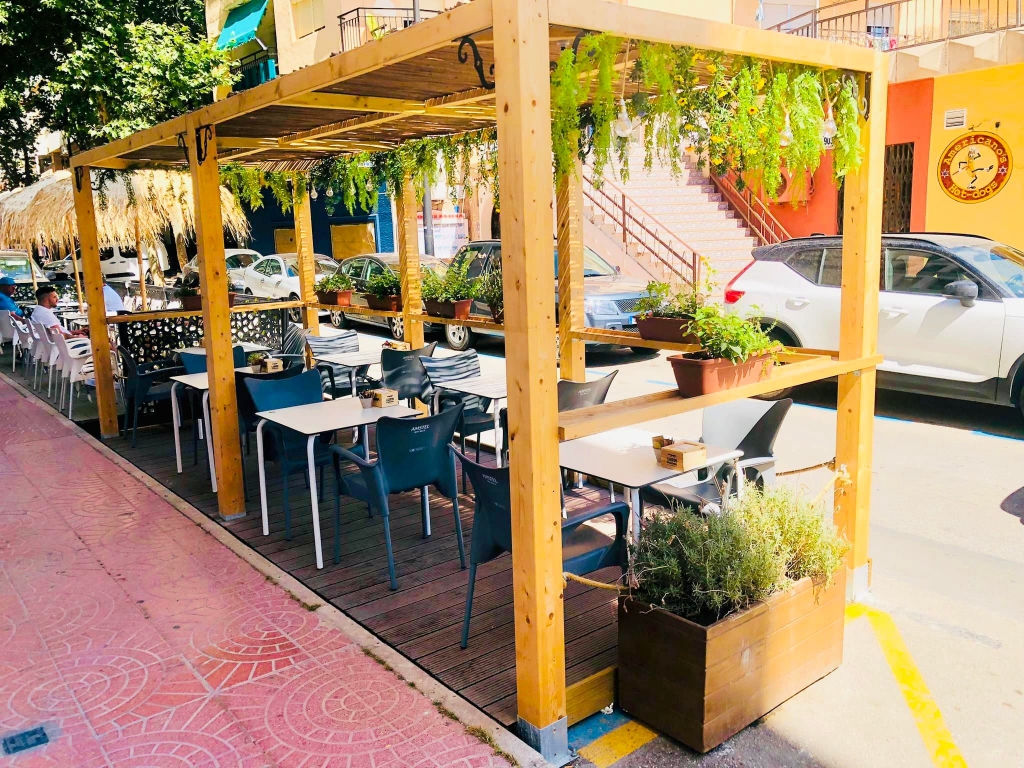Fish & Chips Calpe: Why Customers Love Smyth's Restaurant & Takeaway