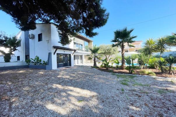 5 bed casa / chalet in Calpe