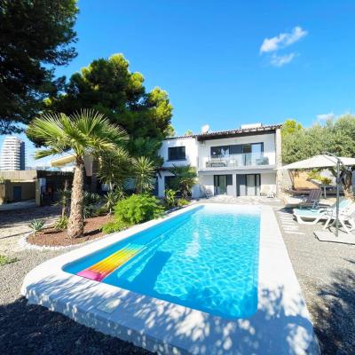 5 bed casa / chalet in Calpe