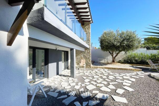 5 bed casa / chalet in Calpe