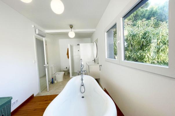 5 bed casa / chalet in Calpe