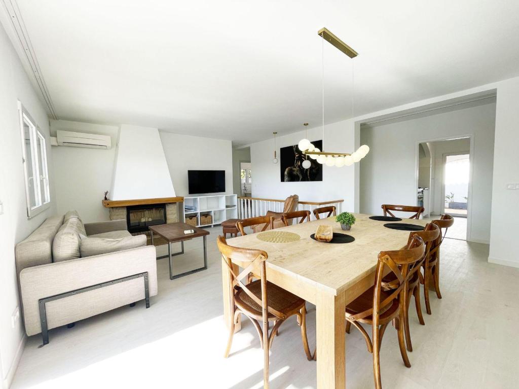 5 bed casa / chalet in Calpe