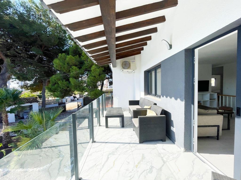 5 bed casa / chalet in Calpe