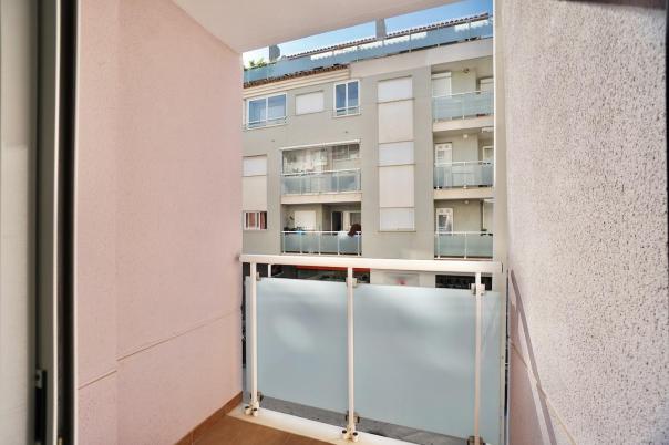 2 bed apartments - flats in Moraira
