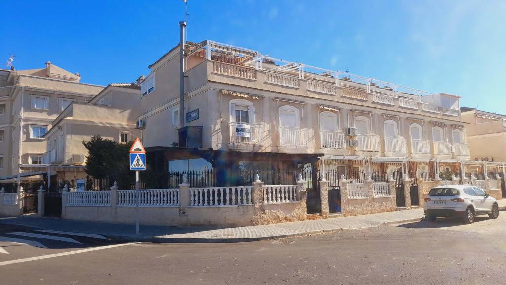 4 bed bungalow in Santa Pola