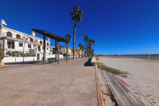 4 bed bungalow in Santa Pola