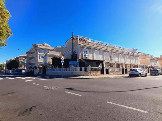 4 bed bungalow in Santa Pola