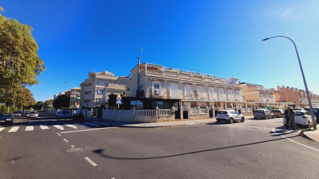 4 bed bungalow in Santa Pola