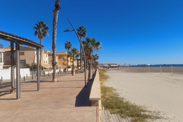 4 bed bungalow in Santa Pola