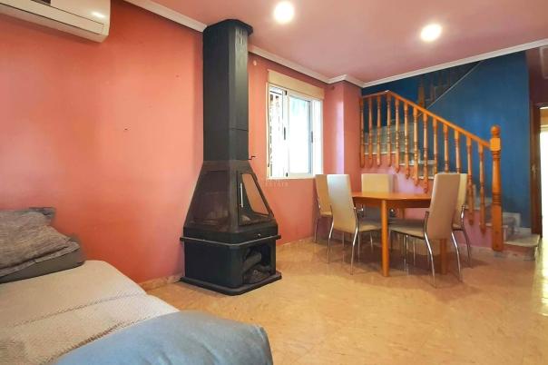 4 bed bungalow in Santa Pola