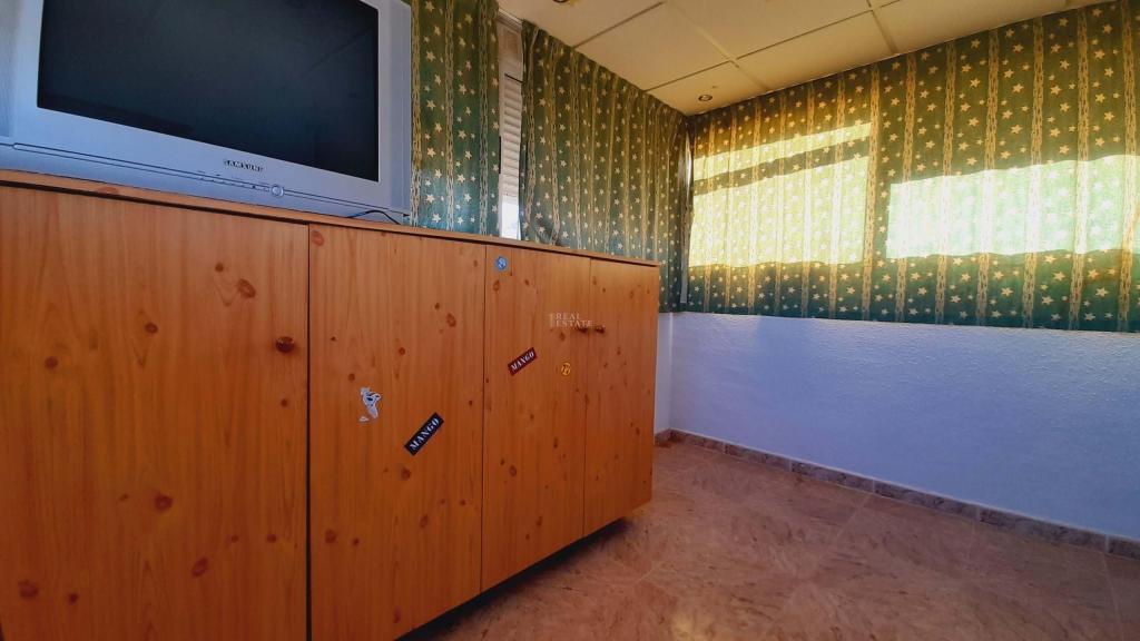 4 bed bungalow in Santa Pola