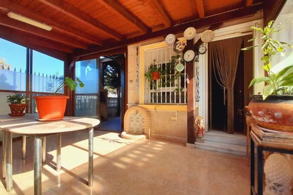 4 bed bungalow in Santa Pola