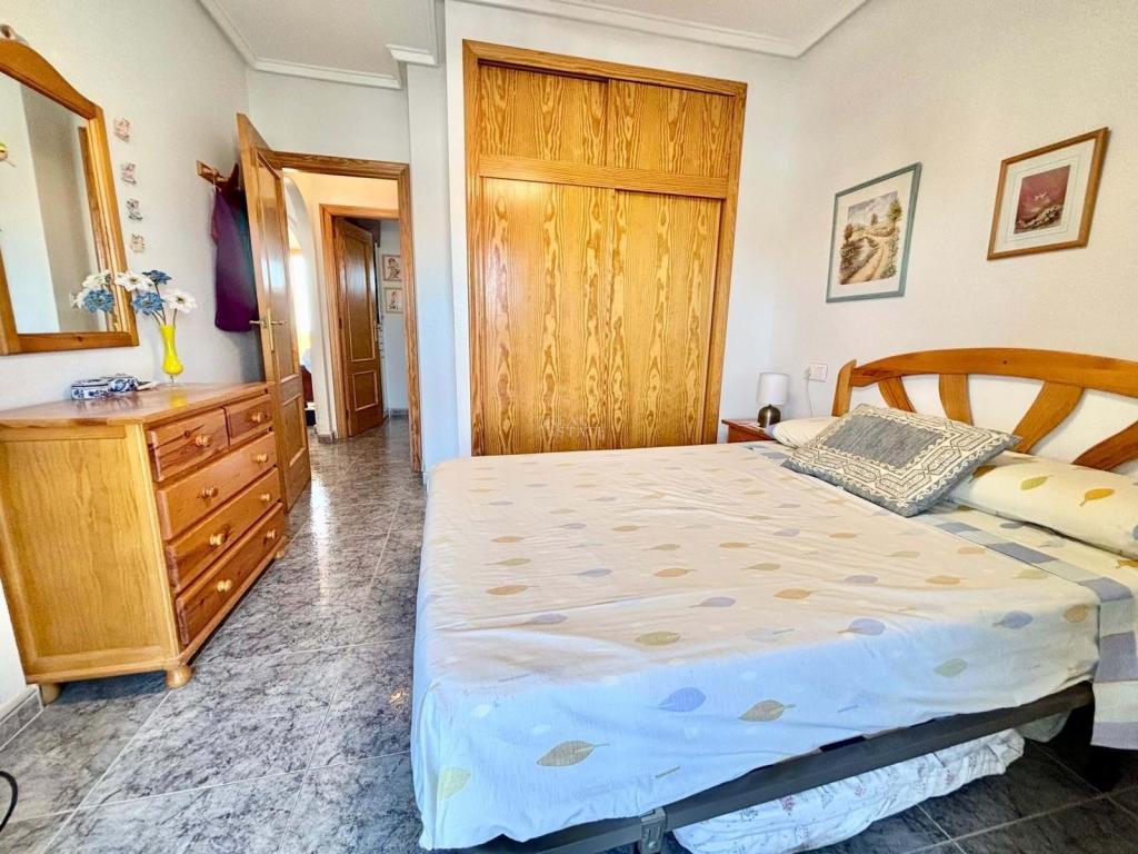 2 bed apartment in Alicante/Alacant