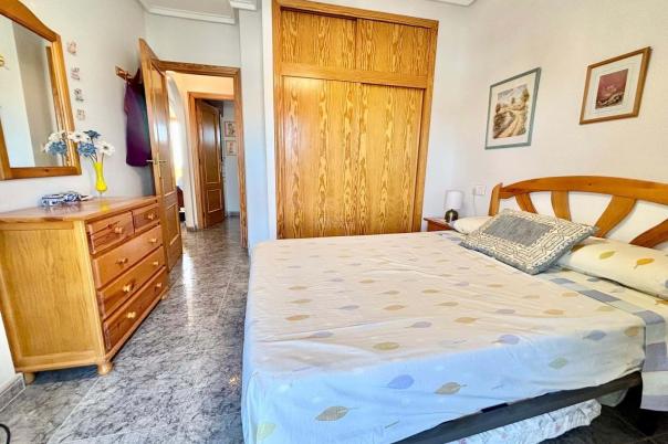 2 bed apartment in Alicante/Alacant