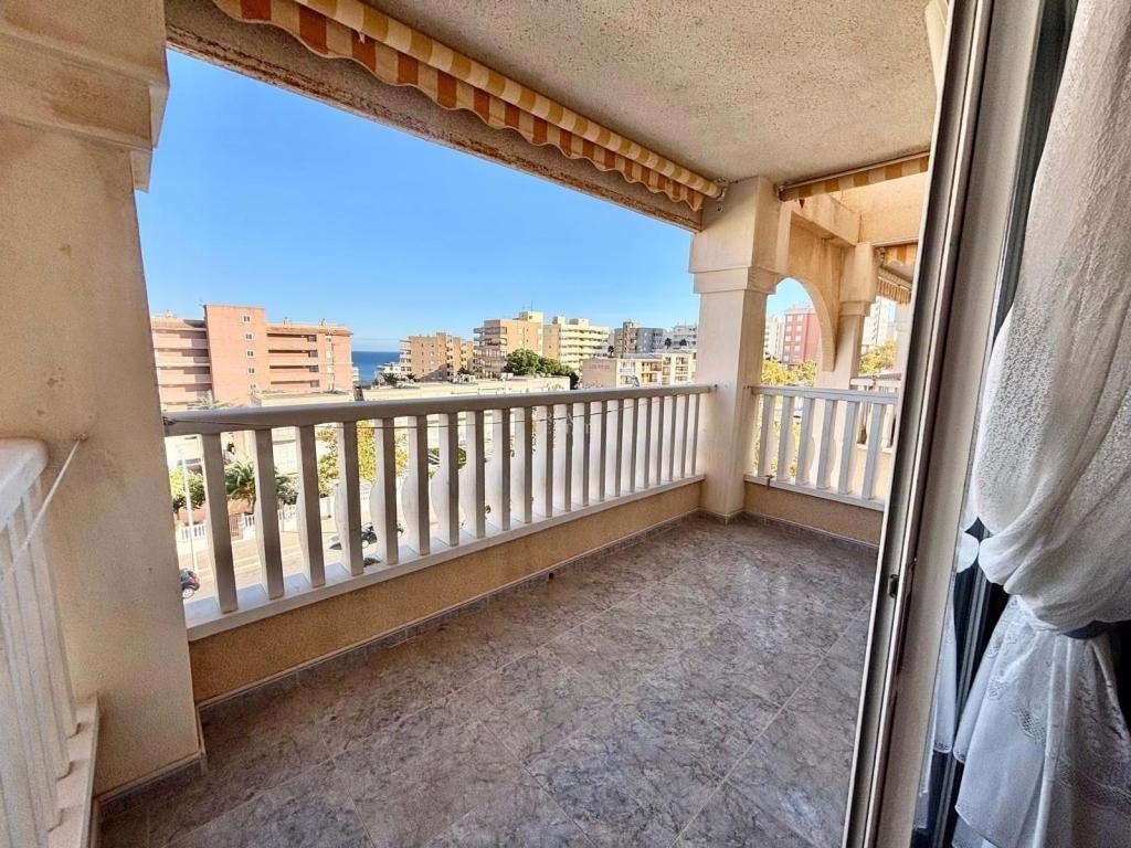 2 bed apartment in Alicante/Alacant