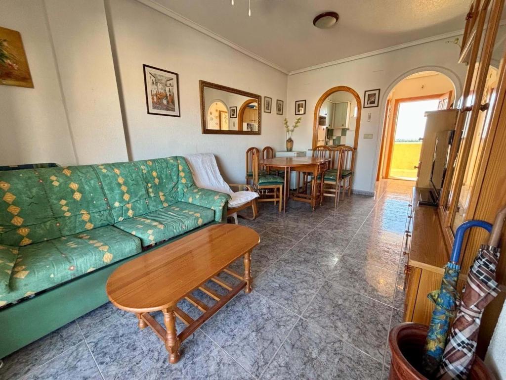 2 bed apartment in Alicante/Alacant