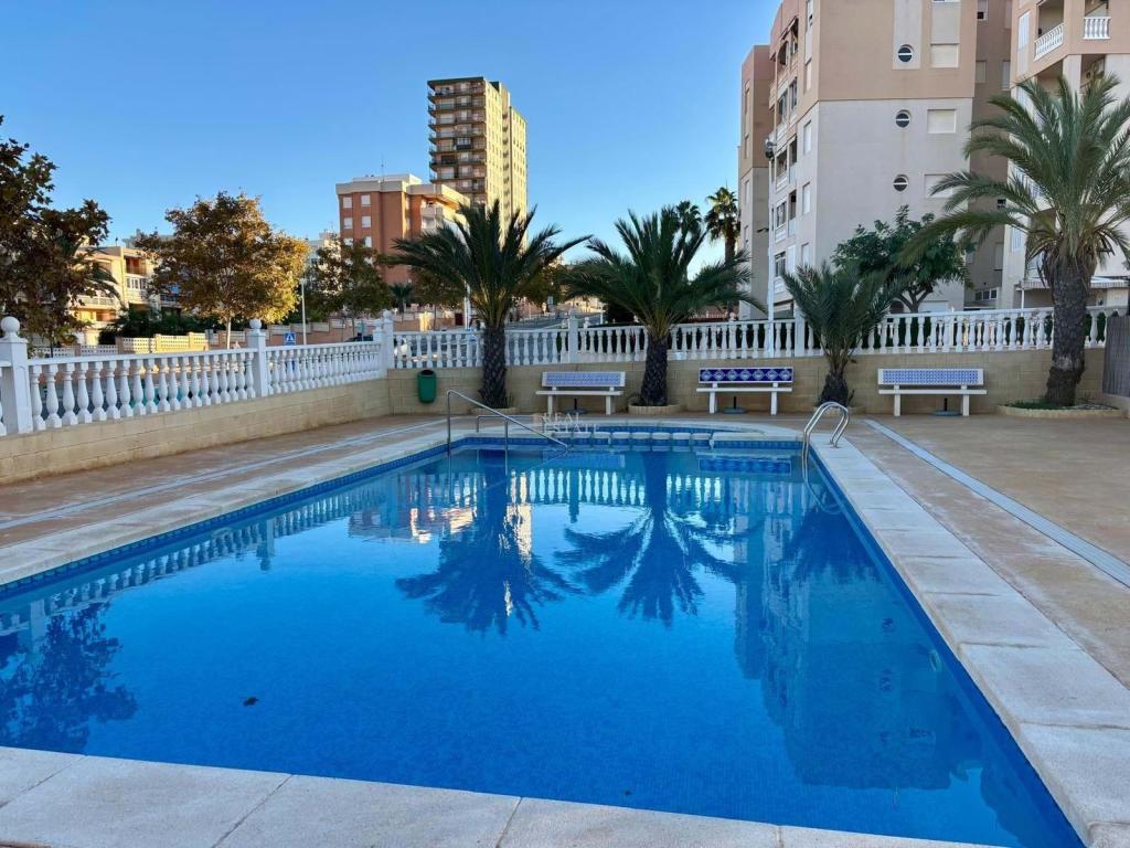 2 bed apartment in Alicante/Alacant
