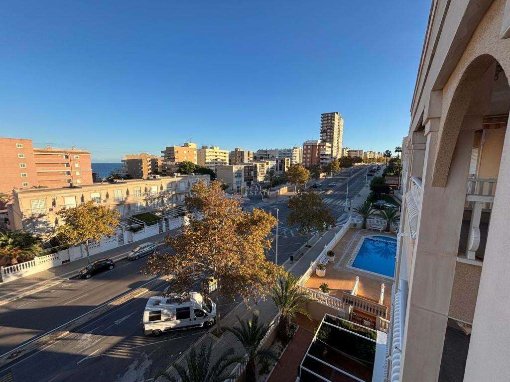 2 bed apartment in Alicante/Alacant