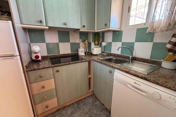 2 bed apartment in Alicante/Alacant