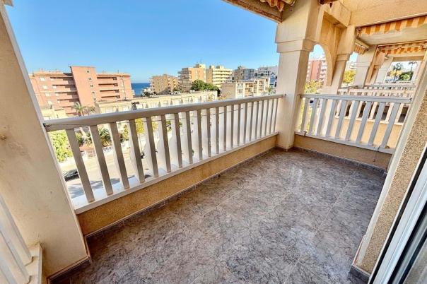 2 bed apartment in Alicante/Alacant