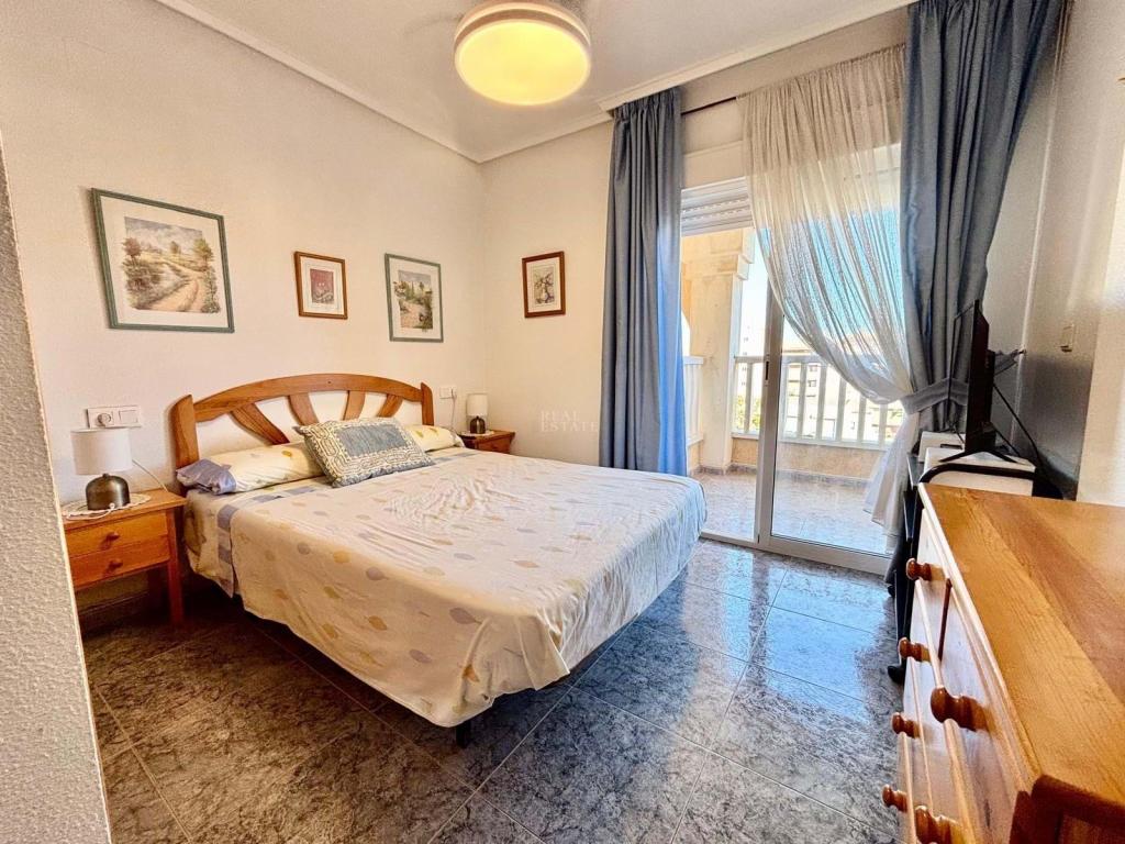 2 bed apartment in Alicante/Alacant