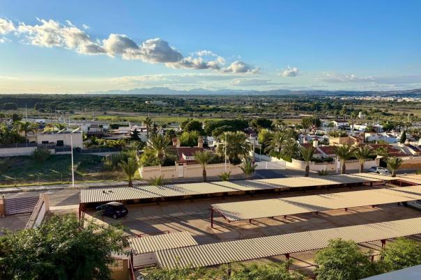 2 bed apartment in Alicante/Alacant