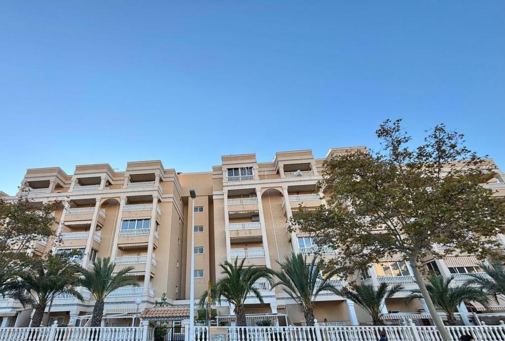 2 bed apartment in Alicante/Alacant