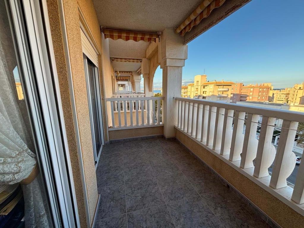 2 bed apartment in Alicante/Alacant