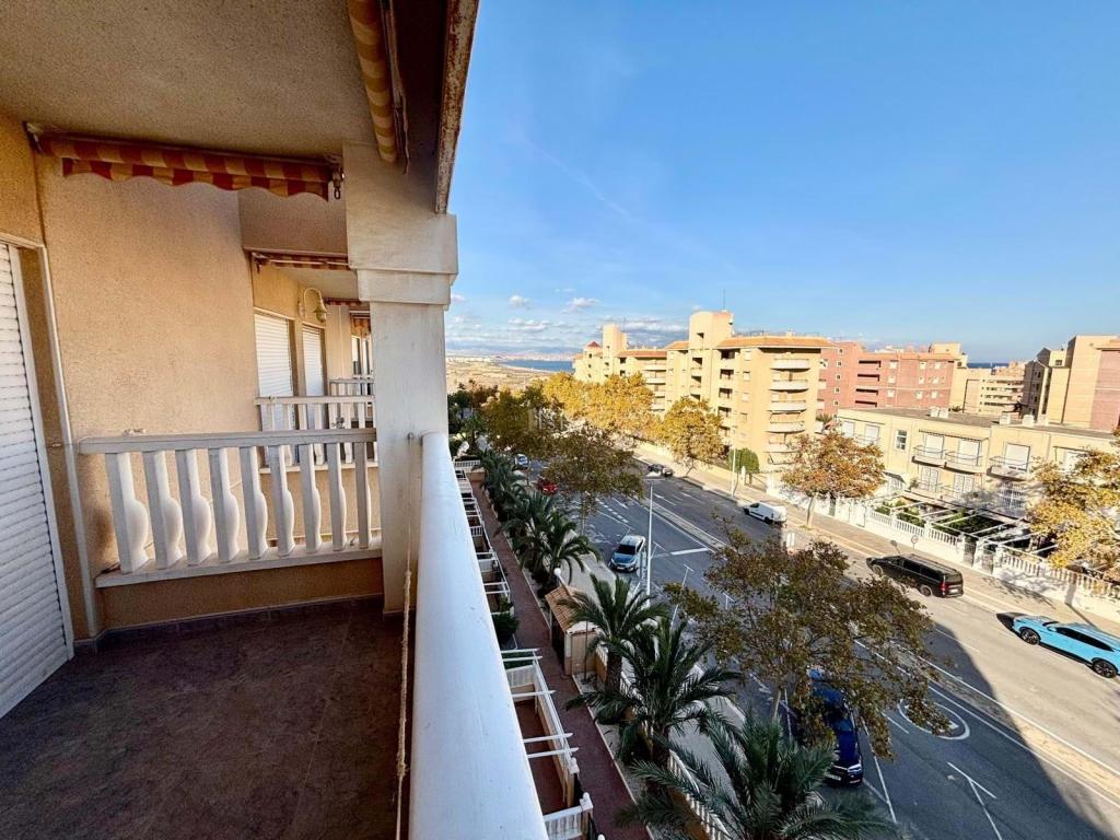 2 bed apartment in Alicante/Alacant