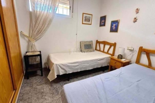 2 bed apartment in Alicante/Alacant