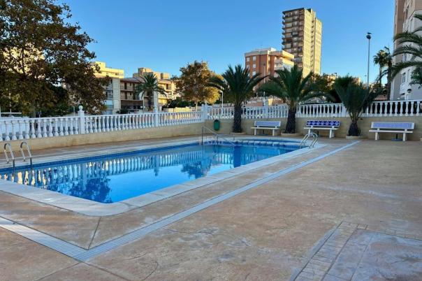 2 bed apartment in Alicante/Alacant