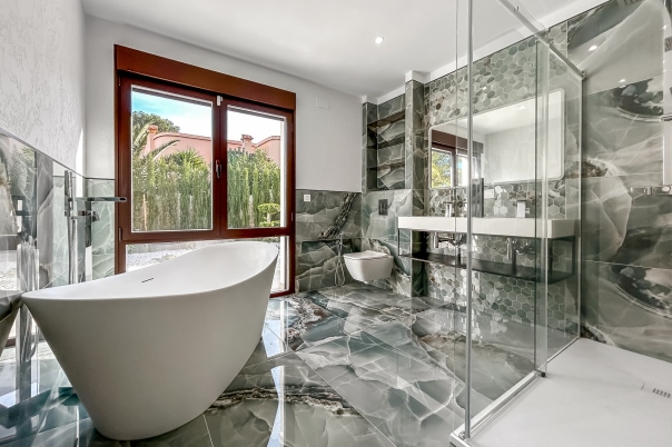 4 bed villa in Denia