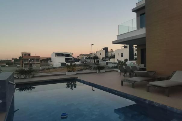 6 bed villa in Orihuela Costa