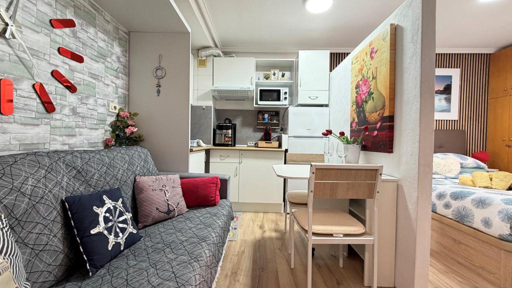 2 bed apartment in Alicante/Alacant