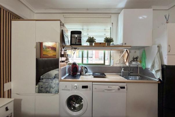 2 bed apartment in Alicante/Alacant