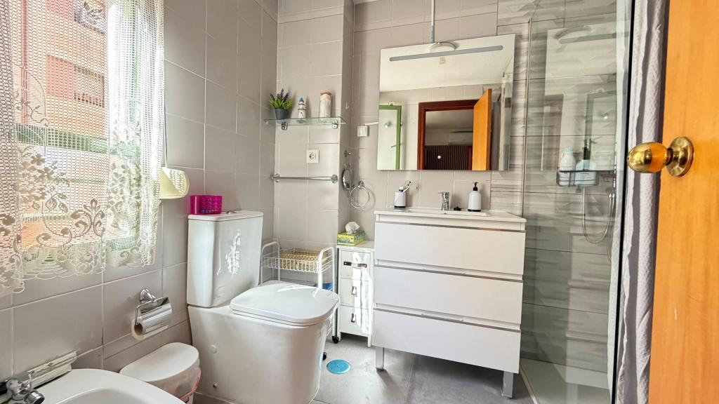 2 bed apartment in Alicante/Alacant