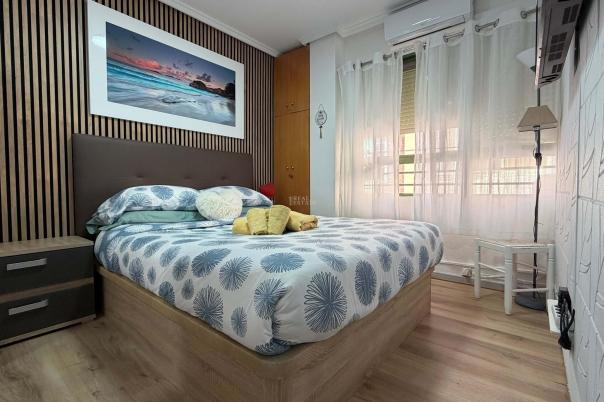 2 bed apartment in Alicante/Alacant