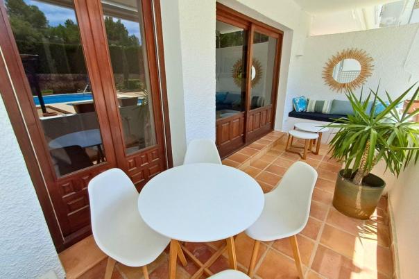 2 bed apartment in Altea