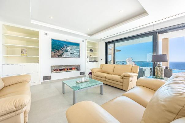 5 bed villa in Altea