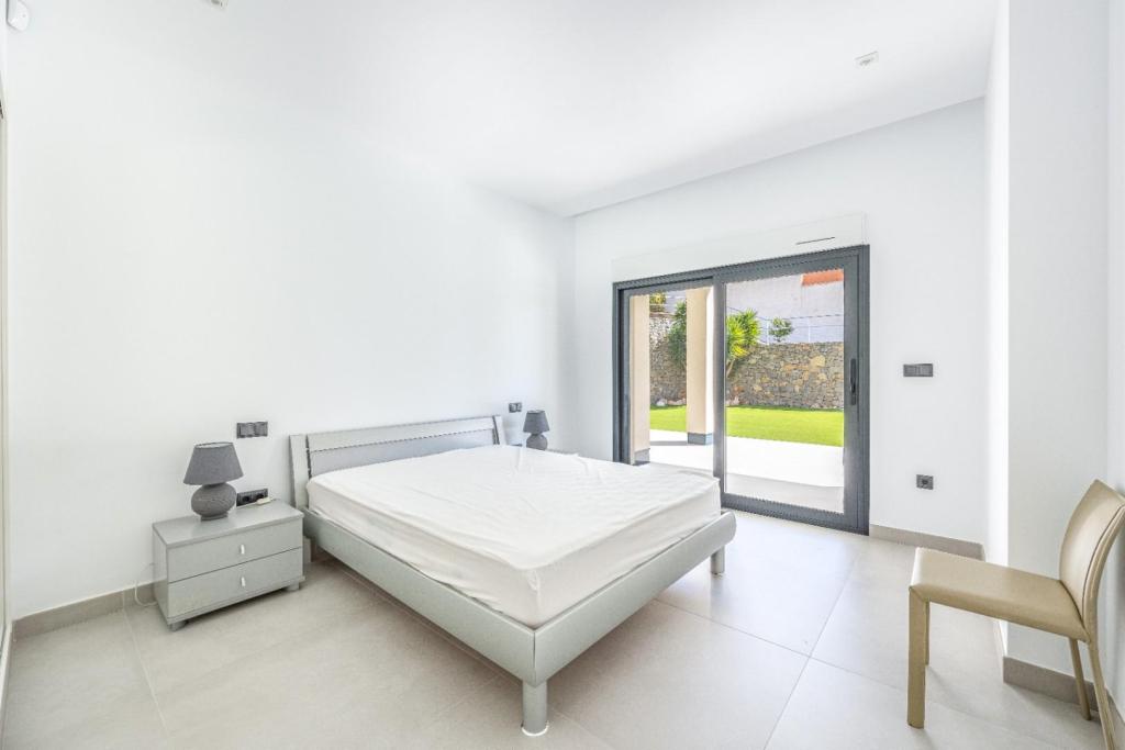 5 bed villa in Altea