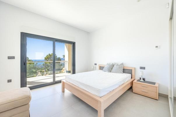 5 bed villa in Altea