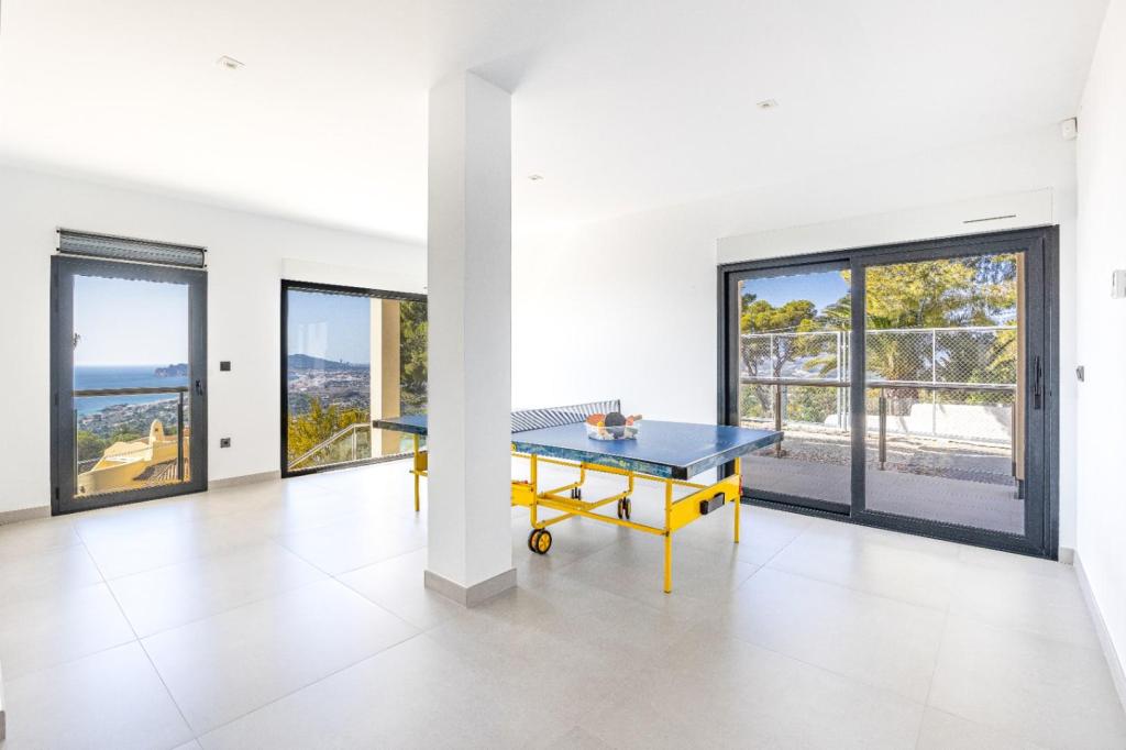 5 bed villa in Altea