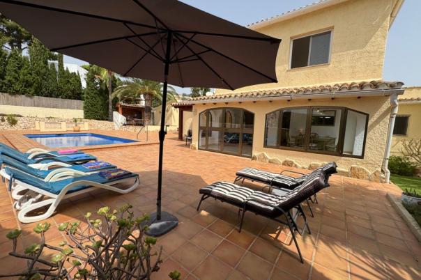 3 bed villa in Moraira
