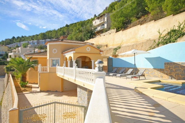 3 bed casa / chalet in Calpe / Calp
