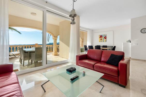 9 bed villa in Altea