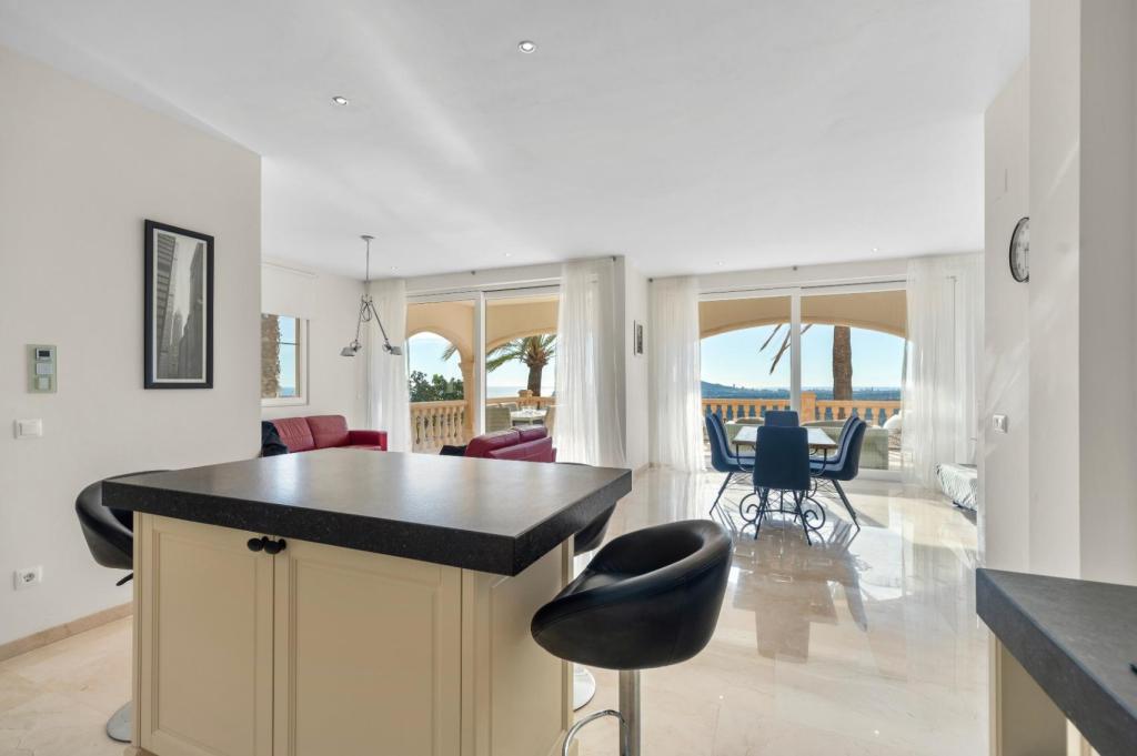 9 bed villa in Altea