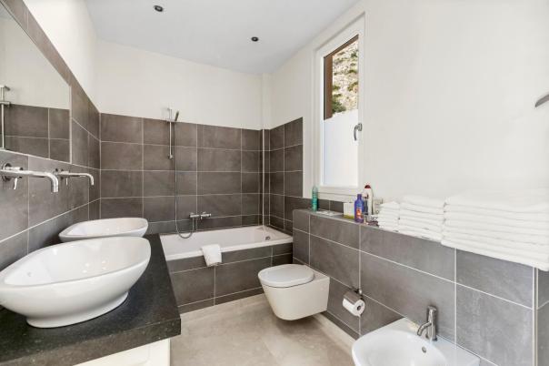 9 bed villa in Altea